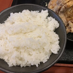 中華食堂 よしだ屋 - ご飯