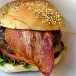 三瓶バーガー・トーキョー - 天狗盛りバーガー