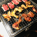 Taishuu Yakiniku Sakaba Kemusuke - 