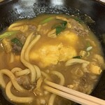 御食事処 美福 - 丼の層