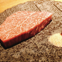 和牛とタン 焼肉 とみ 新橋本店 - 
