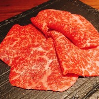 和牛とタン 焼肉 とみ 新橋本店 - 