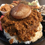 カメイノ食堂 - ショウガのキーマカレー