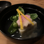 Chisou Inaseya - （椀物）蛤真薯、スナップエンドウ、柚子皮
