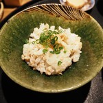 薪鳥新神戸 - 鳥そぼろご飯 + 卵 + 葱