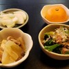 Futaba - 小鉢4種①お新香、②みかん、③手羽の煮物、④ほうれん草のお浸し