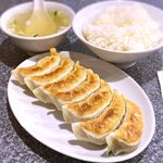 餃子屋 じなんぼ - 元祖餃子定食￥700　2022.3.19