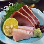 どんまい - 2013.1. \2,000コースの寒ブリ刺身