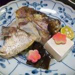 どんまい - 2013.1. \2,000コースの鯛の蒸し焼き（2人で一つ）