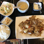中華料理 辰吉 - 豚肉と玉葱炒め