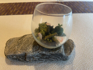 嵐山MITATE - デザートその１は野宮神社の苔をイメージ