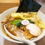 中華ソバ ちゃるめ - 料理写真:ワンタン中華ソバ950円