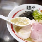 麺や でこ - 追い煮干しそば900円