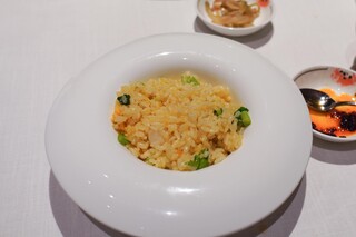 中国飯店 麗穂 - 春野菜と海老入り炒飯