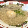 博多だるまラーメンセンター - ラーメン煮卵入り７００円