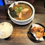 新・和歌山ラーメン ばり馬 - 節馬　白飯唐揚げセット