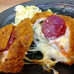 かつ一 - チーズとろーり♪サラミがとんかつとマリアージュ