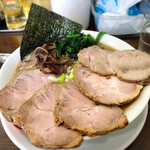 うまいヨゆうちゃんラーメン - チャーシューメン