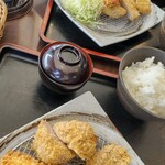 ダイニング キッチン どん - 大海老フライヒレカツ定食2人前