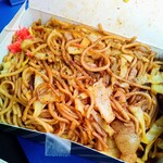 味のモトシロ - 豚・いか入ってます。