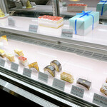 キャトルセゾン - 