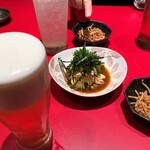 杉並 まん月 - ビールと鶏わさでスタート