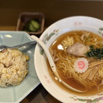 ラーメンと餃子の店 水岡 - 