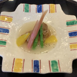 Shiki - メイン（鶏肉、パプリカ、アスパラガスの煮物）