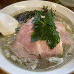 中華そば よしかわ 上尾店 - (限定)濃厚煮干しそば　900円