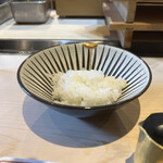 くろぎ - とかいってもう一杯。あぁ…さっき全部乗せするんじゃなかった笑