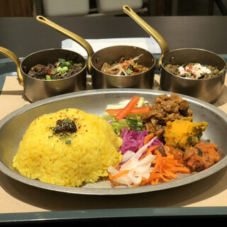 ヤミーズ 旧ヤム邸_0