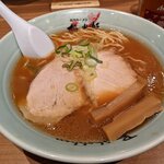 梅光軒 - 醤油ラーメン