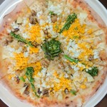 CAFE 長兵衛 - 春ごぼうと塩レモンのミモザピッツァ