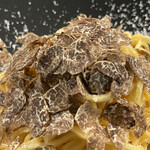 A e B - 春トリュフのタヤリン