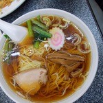 中華料理 利華 - ラーメン