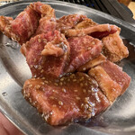 Taishuu Horumon Yakiniku Kemuri - 