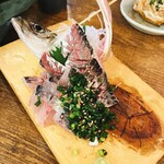 Hamayaki Kaisen Izakaya Daishou Suisan - 鯵刺し