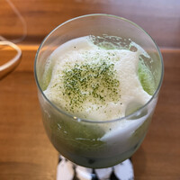 嵐山熊彦 たん熊北店 - 抹茶ラテ