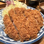 とん久 - 黒豚厚切りロースカツ定食①