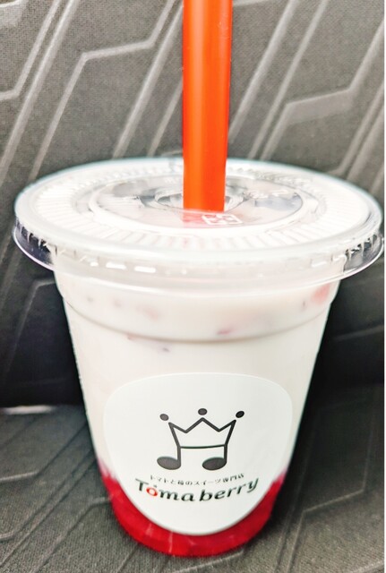 トマトと苺のスイーツ専門店 Tomaberry（トマベリー） - 鹿又（ジューススタンド）の写真