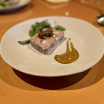 Spice&Dining KALA - パテ・ド・ビンダルー＆パイン・チャトニ