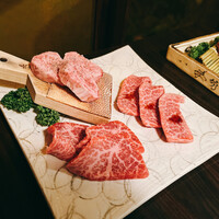 焼肉一頭両騨 町田本店 - 