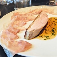 ラ・ボンヌターブル - 