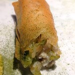 yokoyama - 減圧調理した太刀魚と牡蠣の春巻き 蕗の薹 蘭菜 ブロッコリー