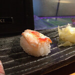 Seto Zushi - 小ぶりながら
                        旨みのまとめられた蟹