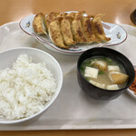 福みつ - 餃子定食（10個）970円