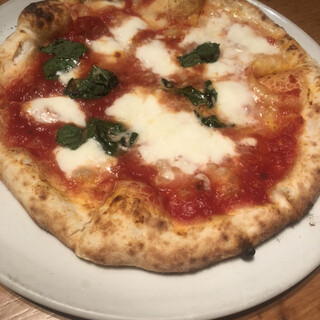 ピッツァ サルヴァトーレ クオモ 西麻布_0