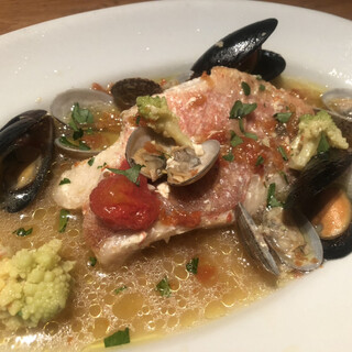 ピッツァ サルヴァトーレ クオモ 西麻布_1