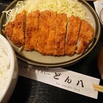  どん八 - とんかつ定食（Mサイズ・800円）