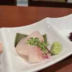 酒肴場 屯 - クエの昆布〆